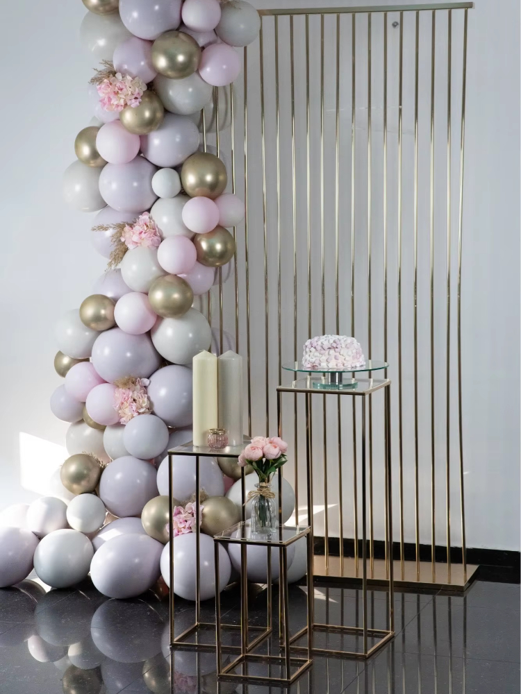 Shiny Gold Metal Frame Flower  - Dessert Table Backdrop ulasan dan harga
