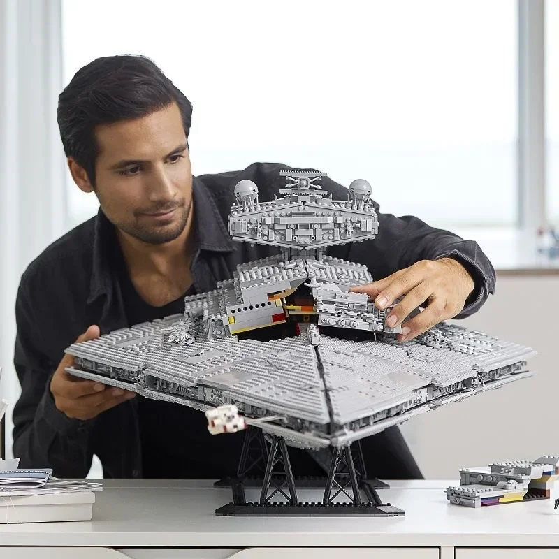 Bandai Unique Assembly Toy Set - Event Launch Party ulasan dan harga